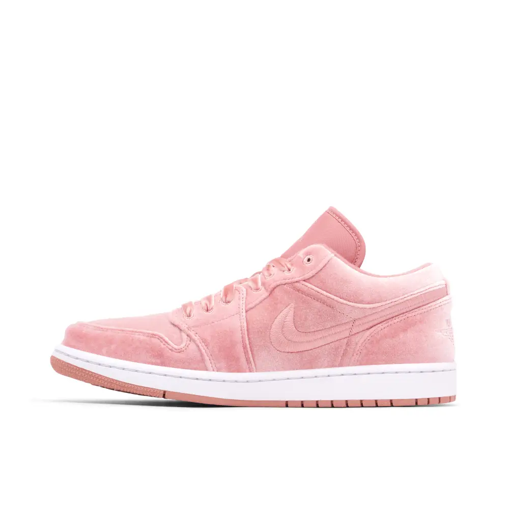 Air Jordan 1 Low Pink Velvet 