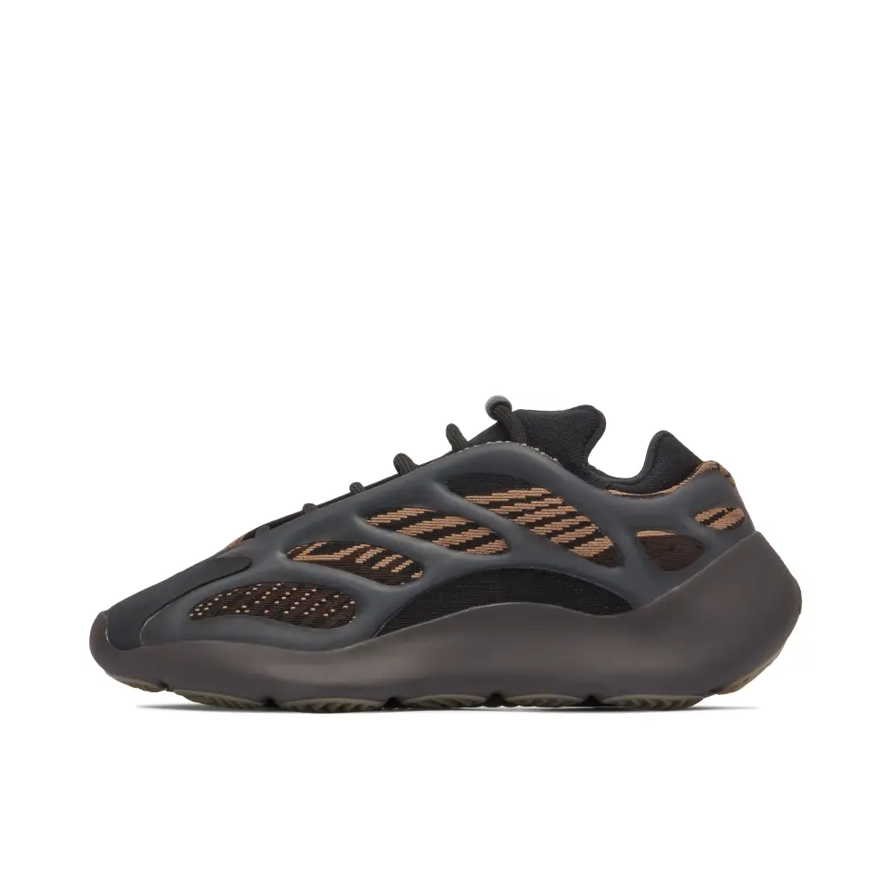 Yeezy 700 V3 Clay Brown 
