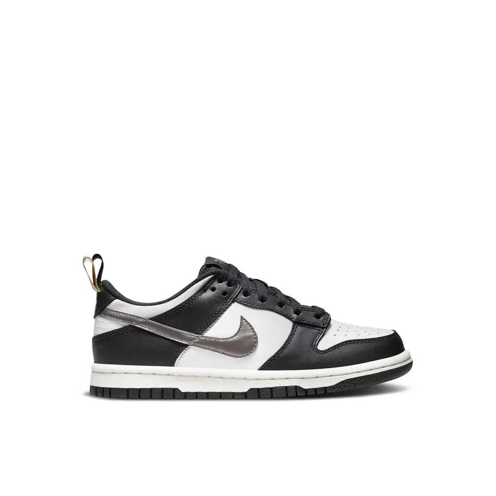Nike Dunk Low SE Off Noir PS 