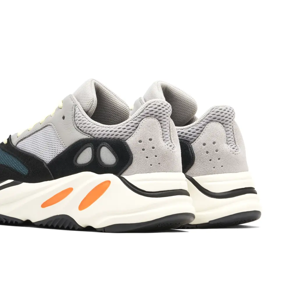 Yeezy Boost 700 Wave Runner 