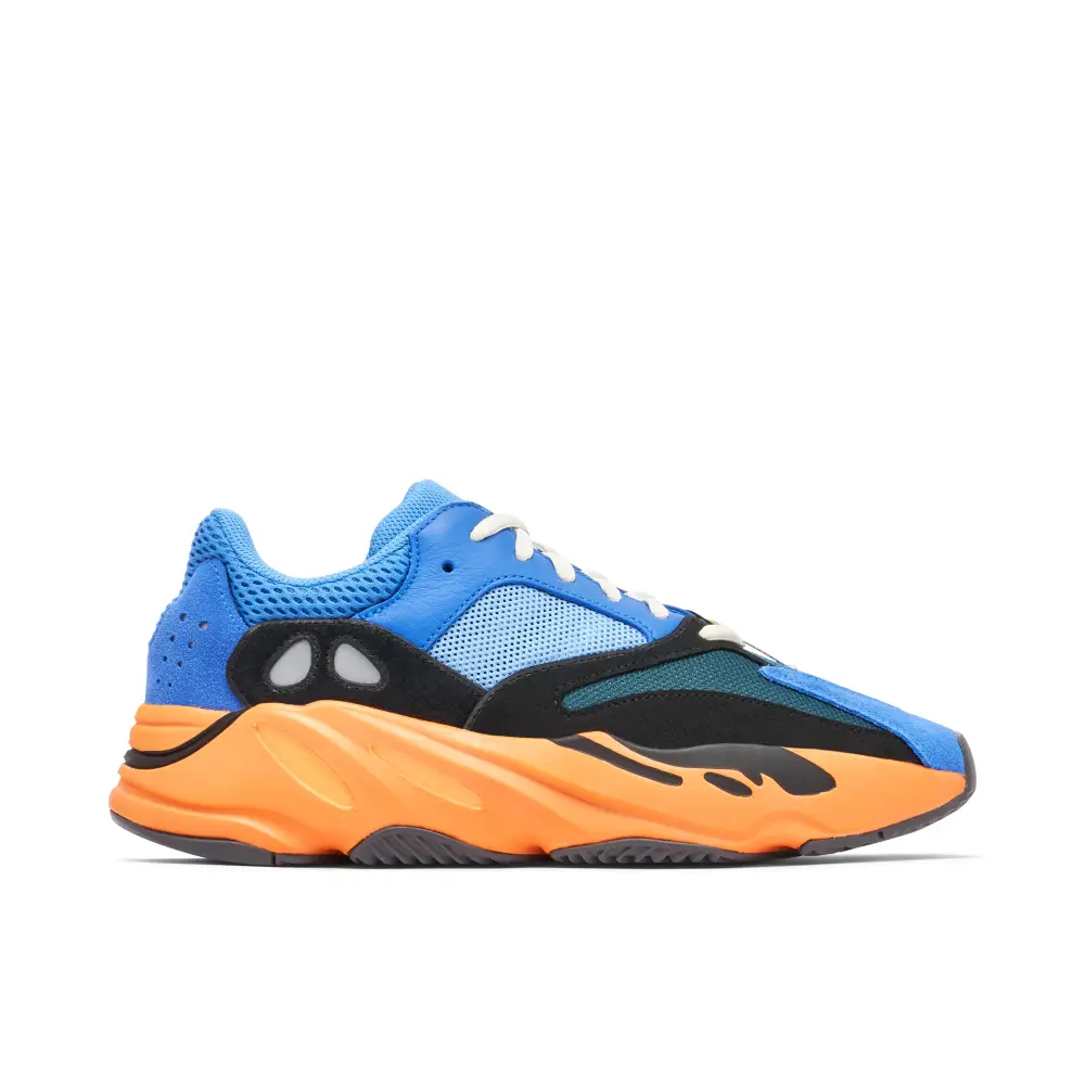 Yeezy Boost 700 Bright Blue B55C1059