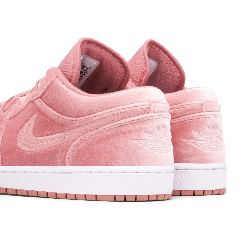 Air Jordan 1 Low Pink Velvet 