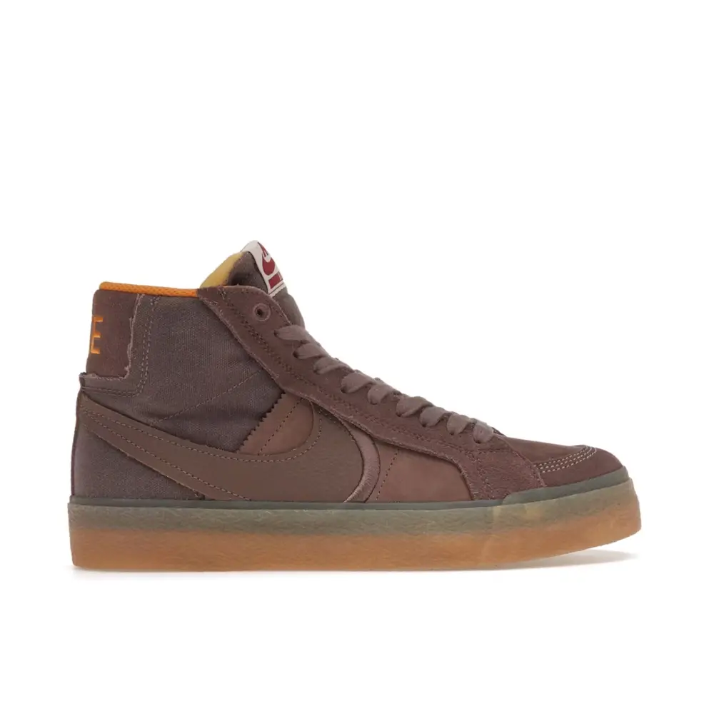 Nike SB Zoom Blazer Mid PRM Plus Plum Eclipse Gum 9221A6254