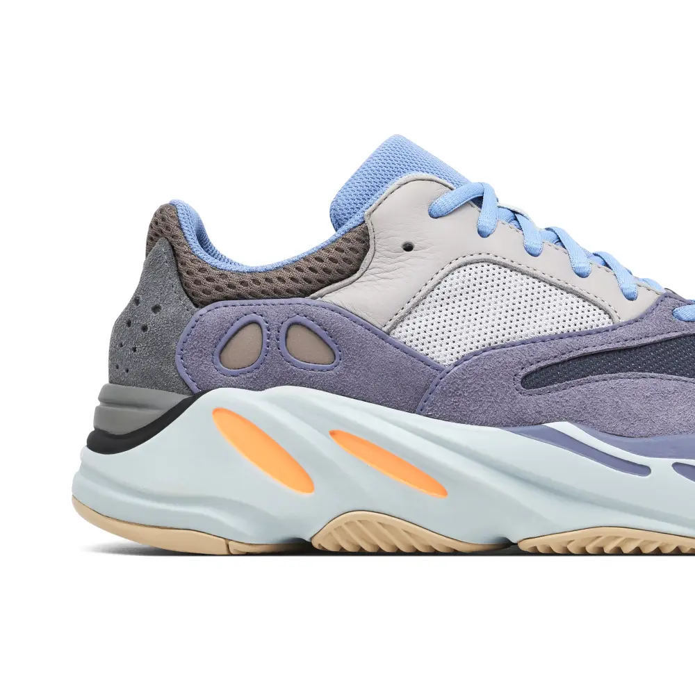 Yeezy Boost 700 Carbon Blue