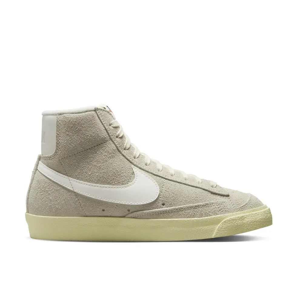 Nike Blazer Mid 77 Vintage Light Bone Alabaster Womens 