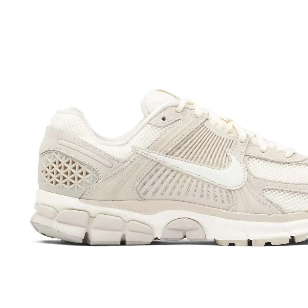 Nike Zoom Vomero 5 Light Orewood Brown