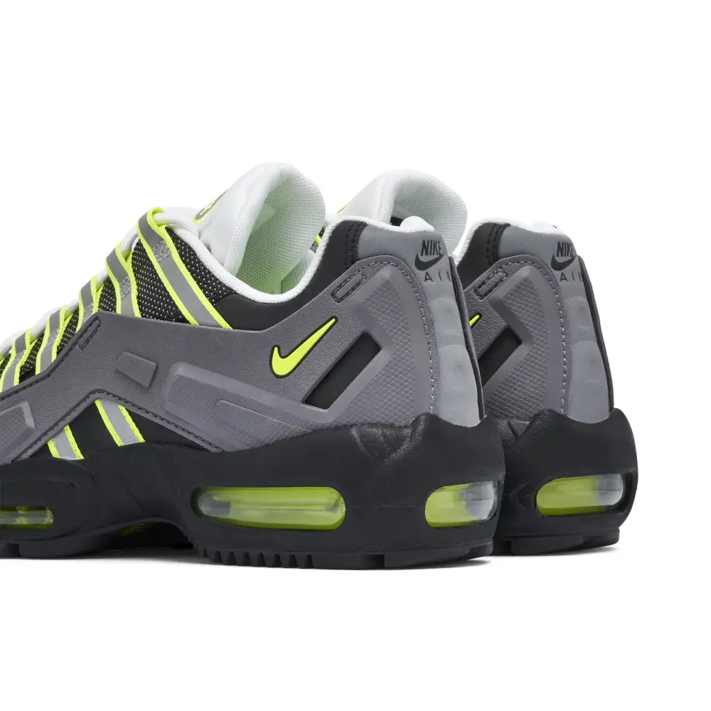 Nike NDSTRKT Air Max 95 Neon 