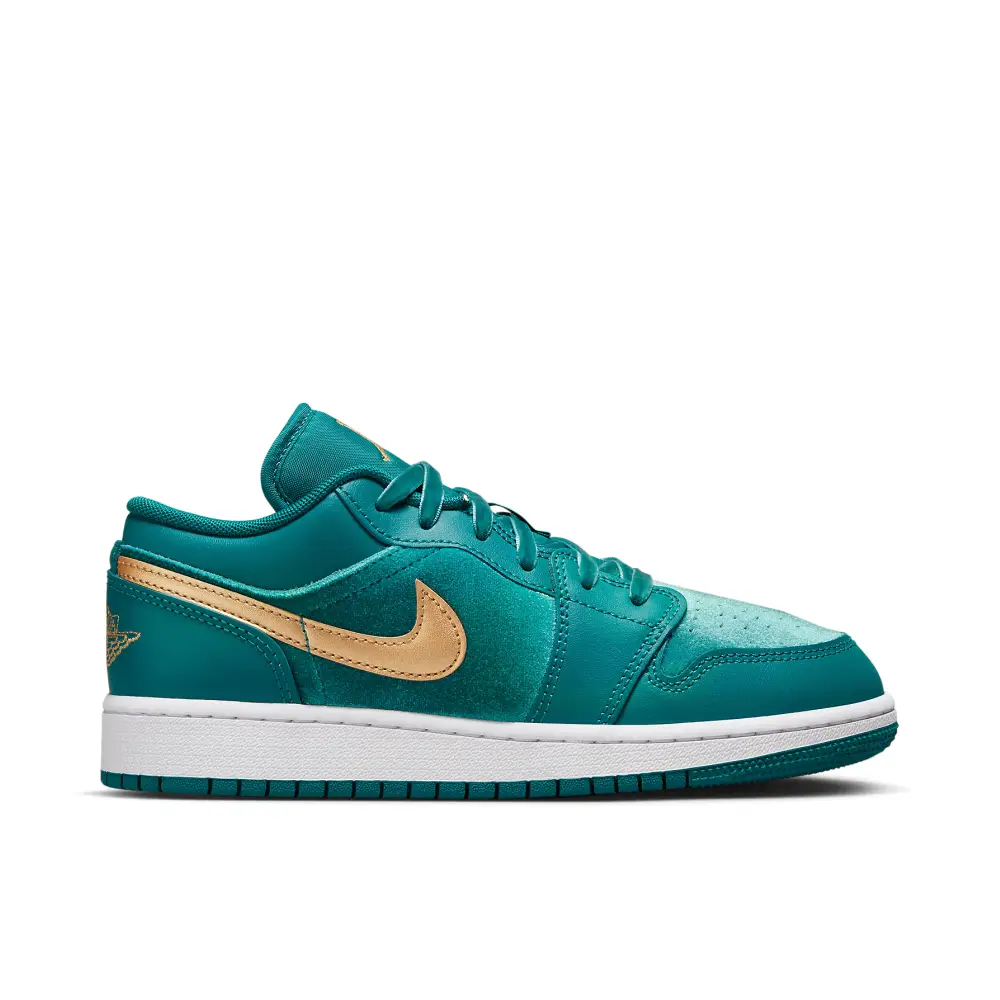Air Jordan 1 Low Velvet Geode Teal GS 