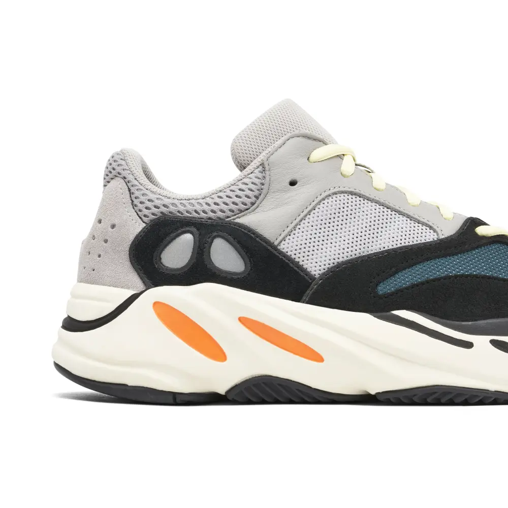 Yeezy Boost 700 Wave Runner 