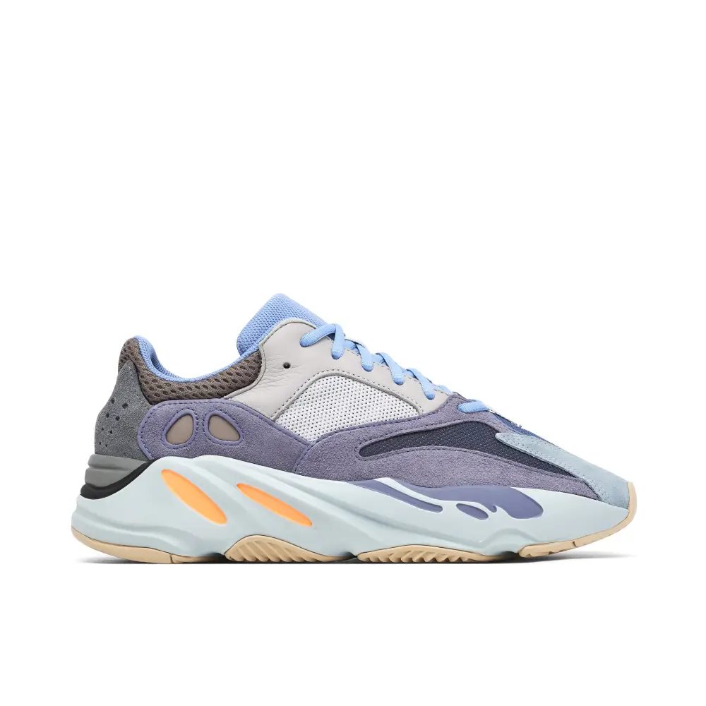 Yeezy Boost 700 Carbon Blue 