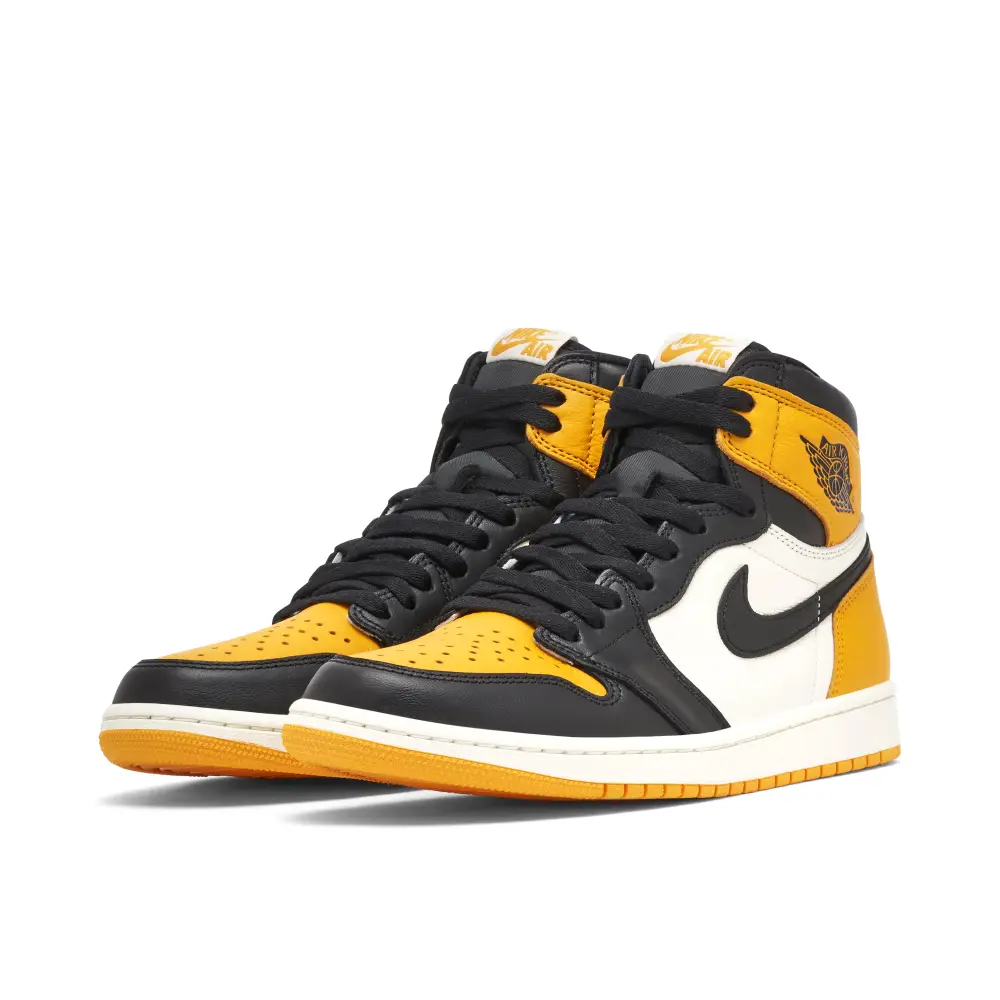 Air Jordan 1 Retro High OG Yellow Toe 