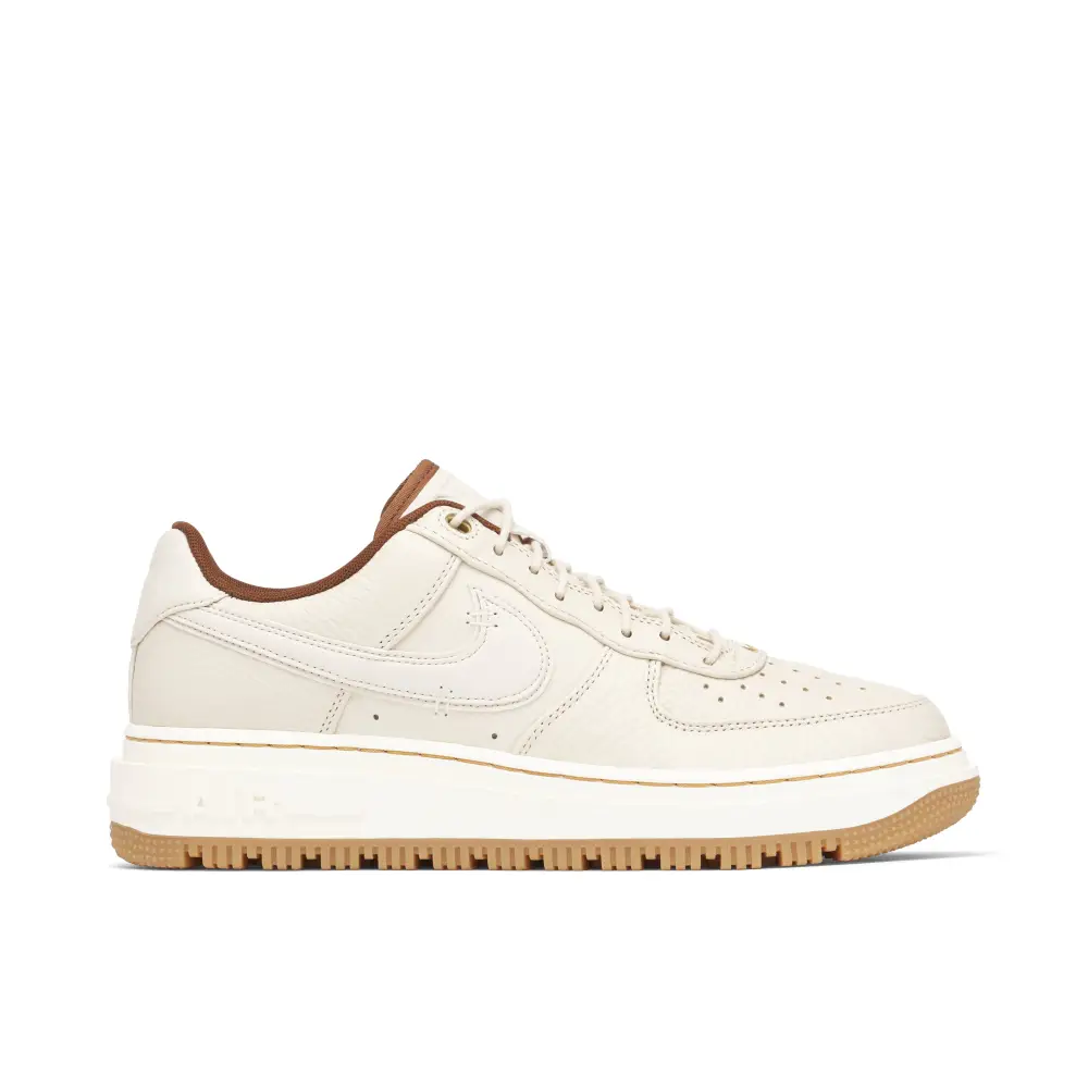 Nike Air Force 1 Low Luxe Pecan 