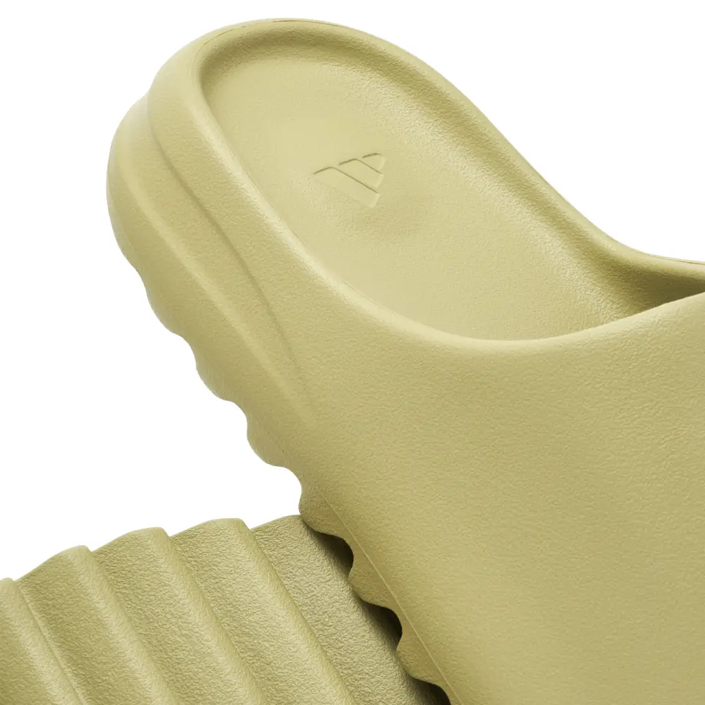 Yeezy Slides Resin 2022 2024 