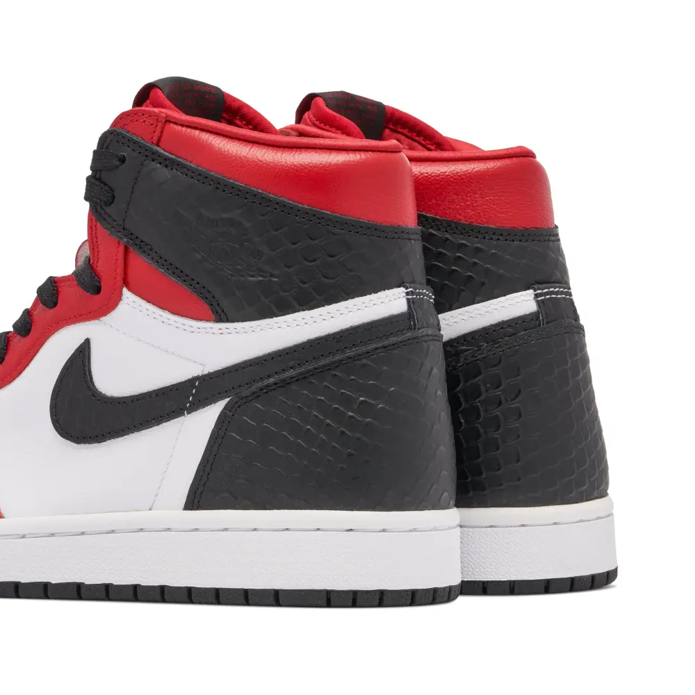 Air Jordan 1 Retro High Satin Snake Chicago Womens 