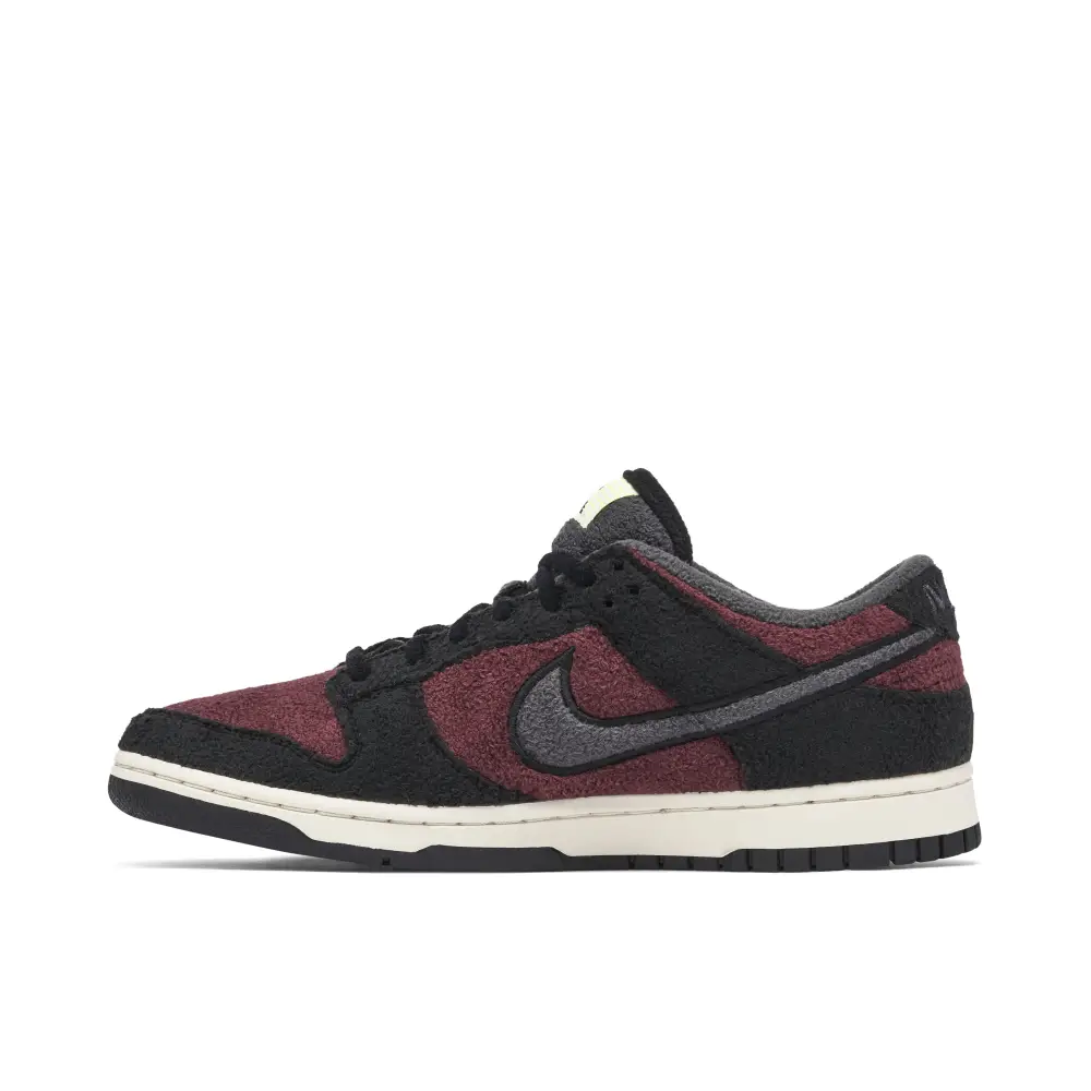 Nike Dunk Low Fleece Black Maroon 