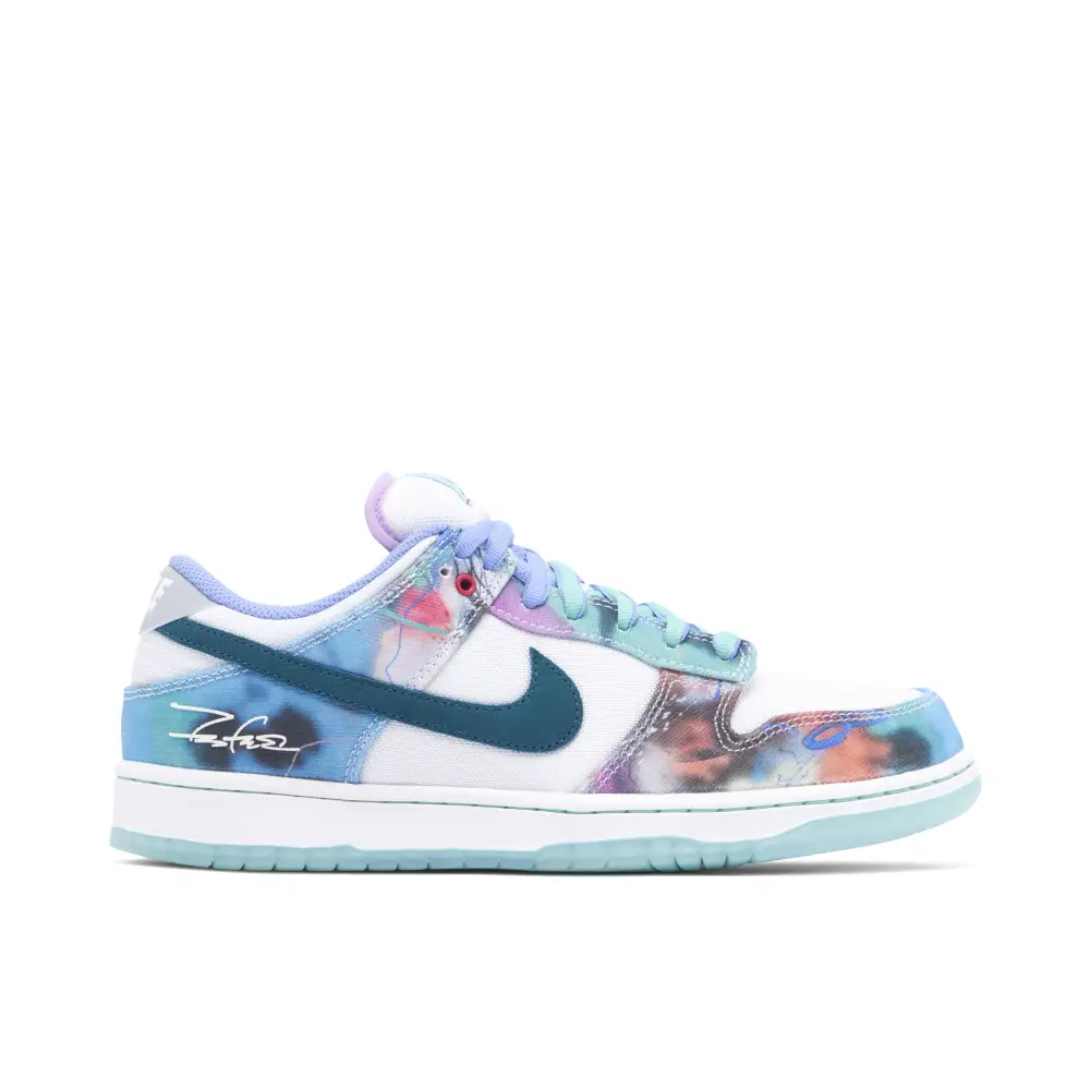 Nike SB Dunk Low Futura Laboratories Bleached Aqua DF4782840