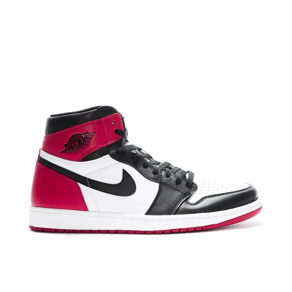 Air Jordan 1 Retro High OG Black Toe 8111B3045