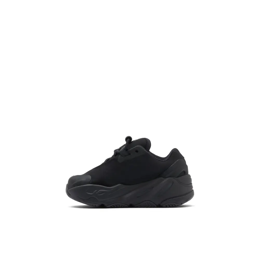 Yeezy Boost 700 MNVN Black Infant C081145