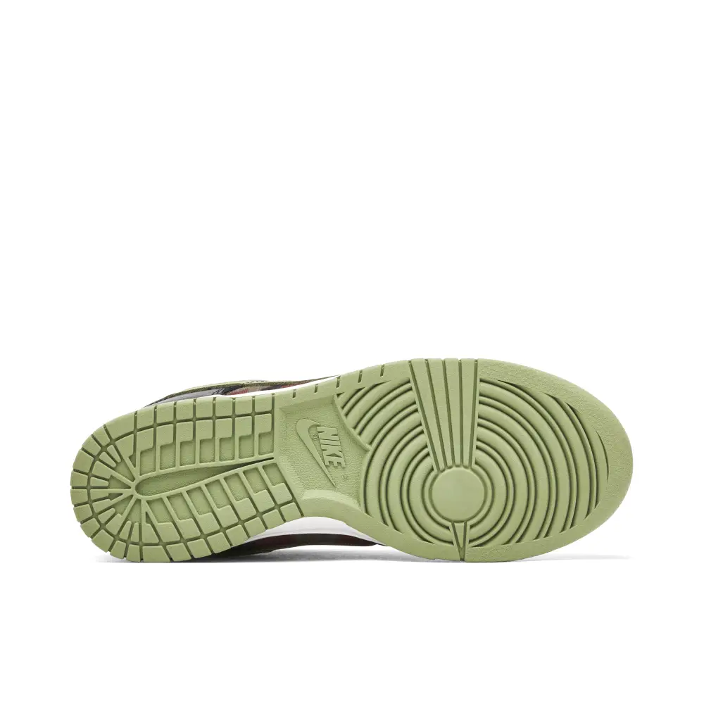 Nike Dunk Low Crazy Camo Oil Green 