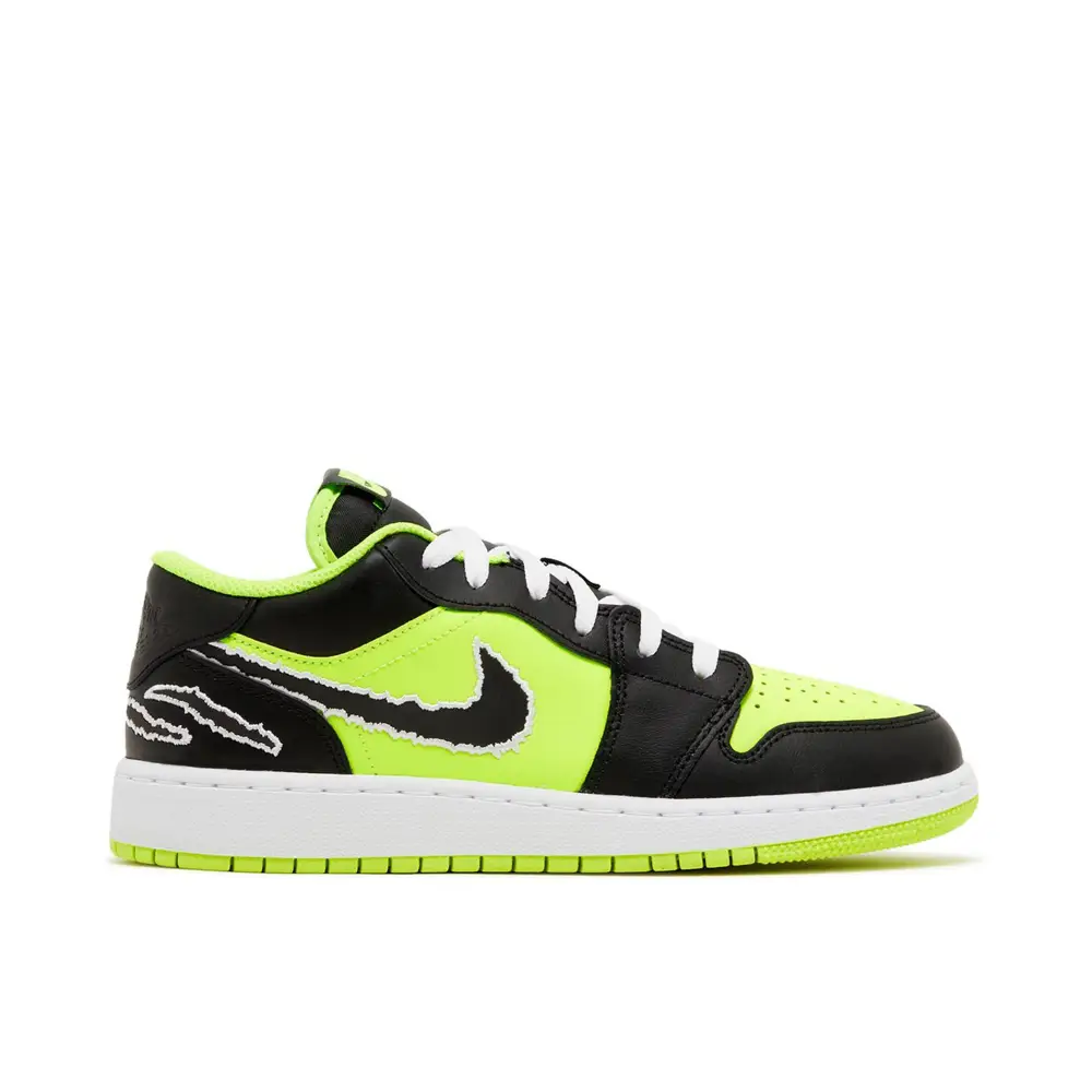 Air Jordan 1 Low SE Black Cat Volt GS 