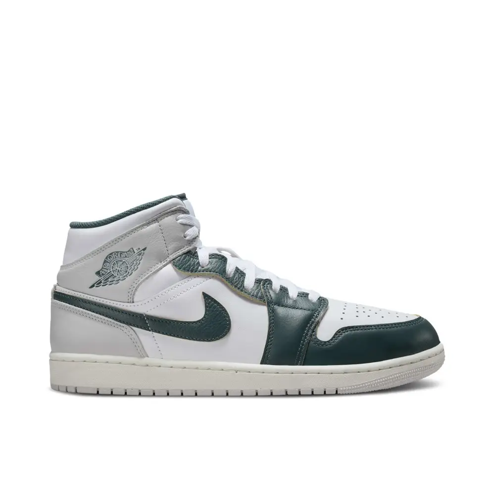 Air Jordan 1 Mid SE Oxidized Green 