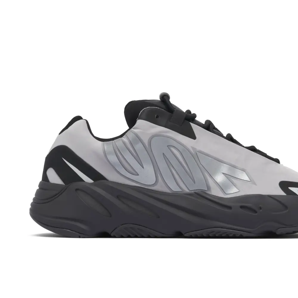 Yeezy 700 MNVN Metallic