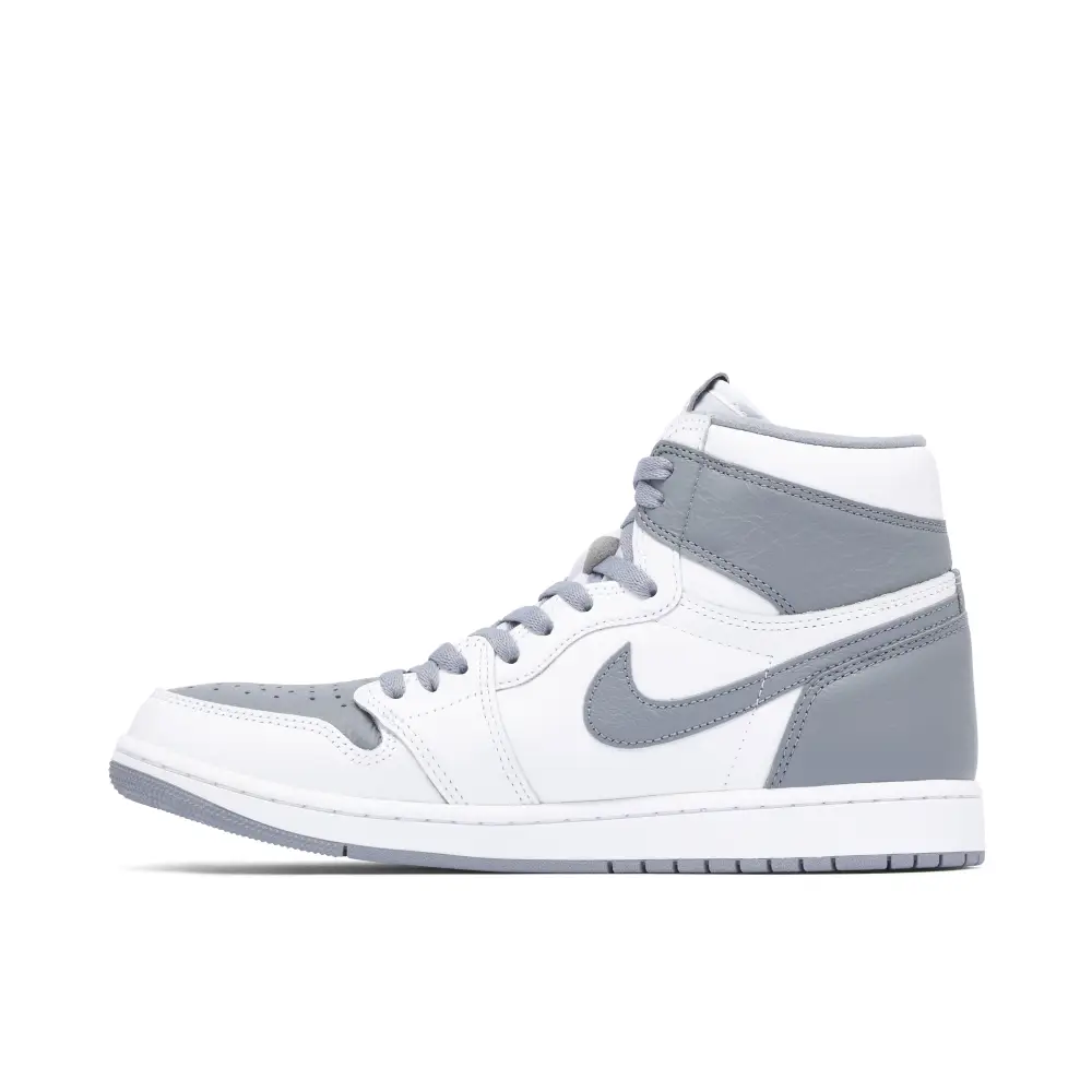 Air Jordan 1 Retro High OG Stealth B3239