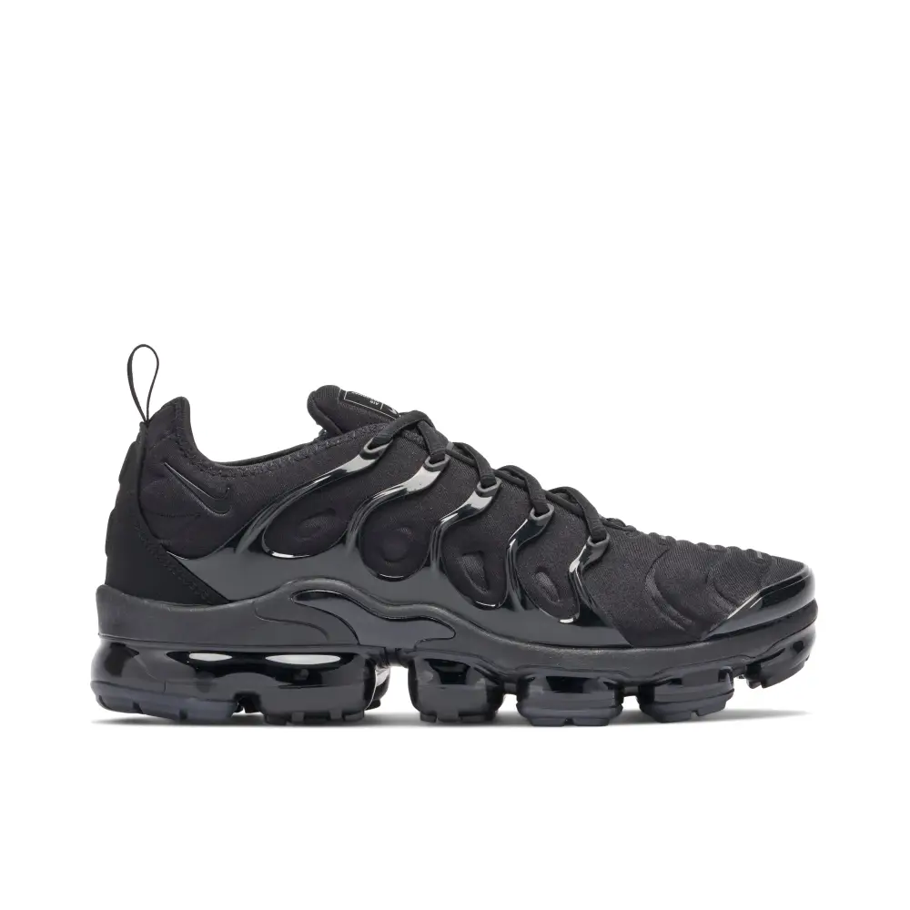 Triple Black Air VaporMax Plus 