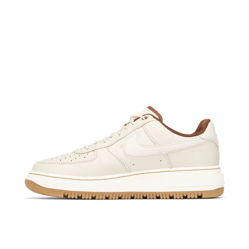 Nike Air Force 1 Low Luxe Pecan 