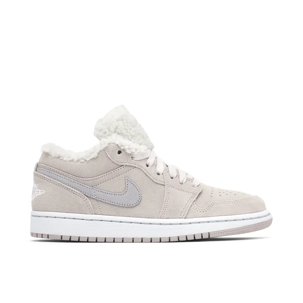 Air Jordan 1 Low Sherpa Fleece 535D322