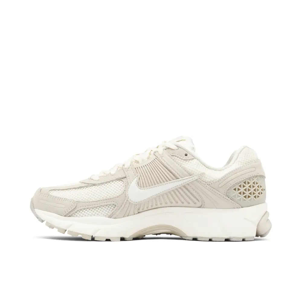Nike Zoom Vomero 5 Light Orewood Brown 