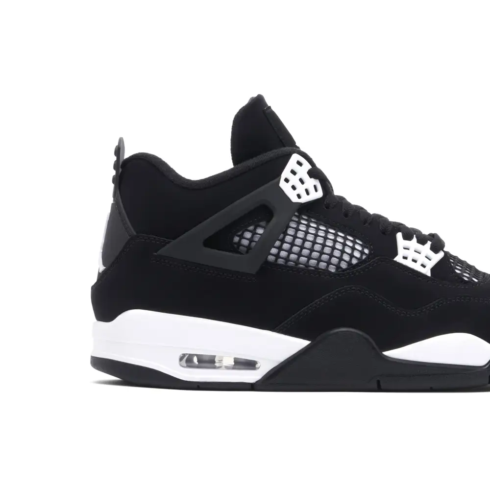 Air Jordan 4 White Thunder Retro 