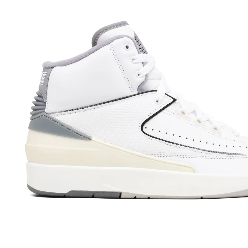 Air Jordan 2 Cement Grey 