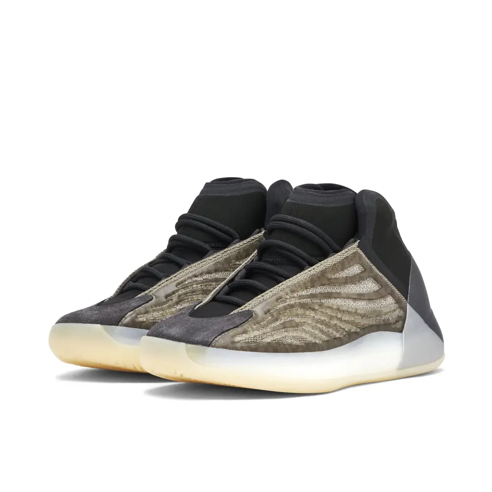 Yeezy QNTM Barium 