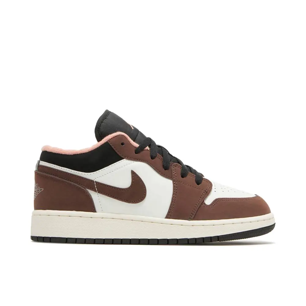 Air Jordan 1 Low Mocha GS A09E177