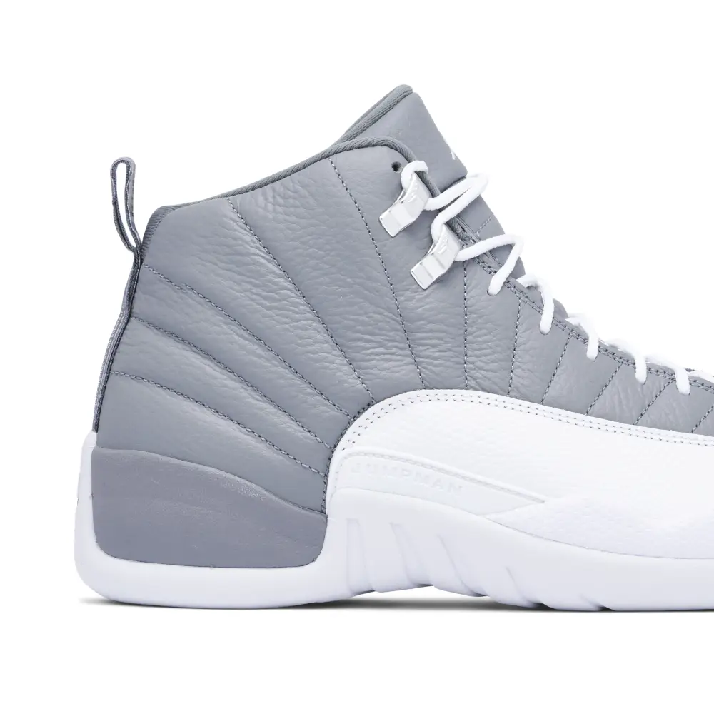 Air Jordan 12 Retro Stealth 