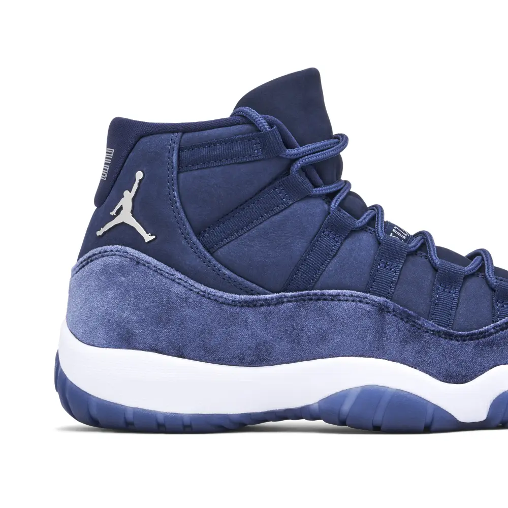 Air Jordan 11 Velvet Midnight Navy Womens 