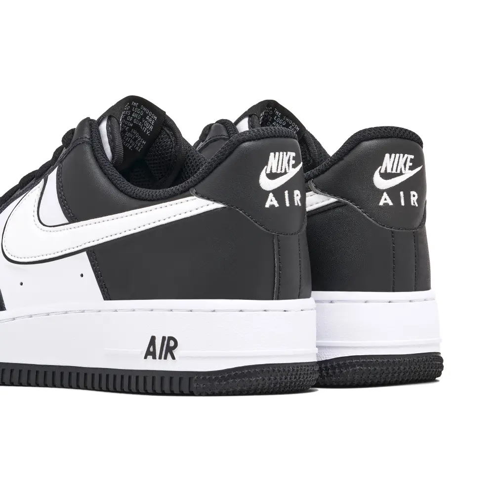 Nike Air Force 1 07 Low White Swoosh Panda 
