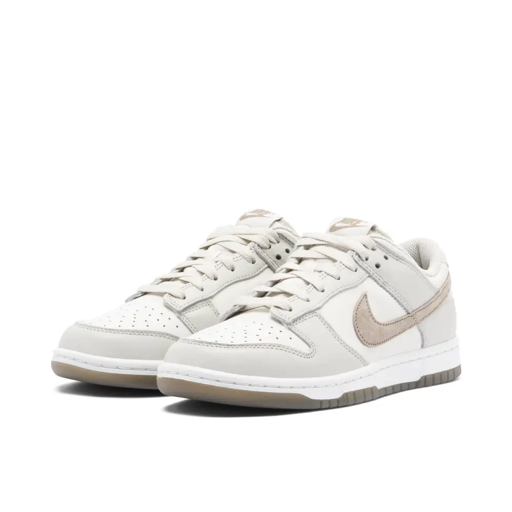 Nike Dunk Low SE Phantom Khaki 