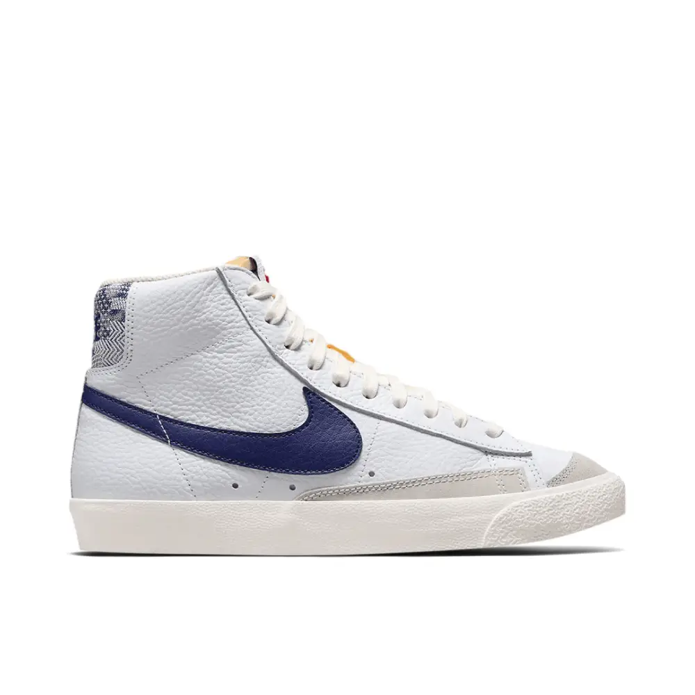 Nike Blazer Mid 77 Washed Denim 239B21289