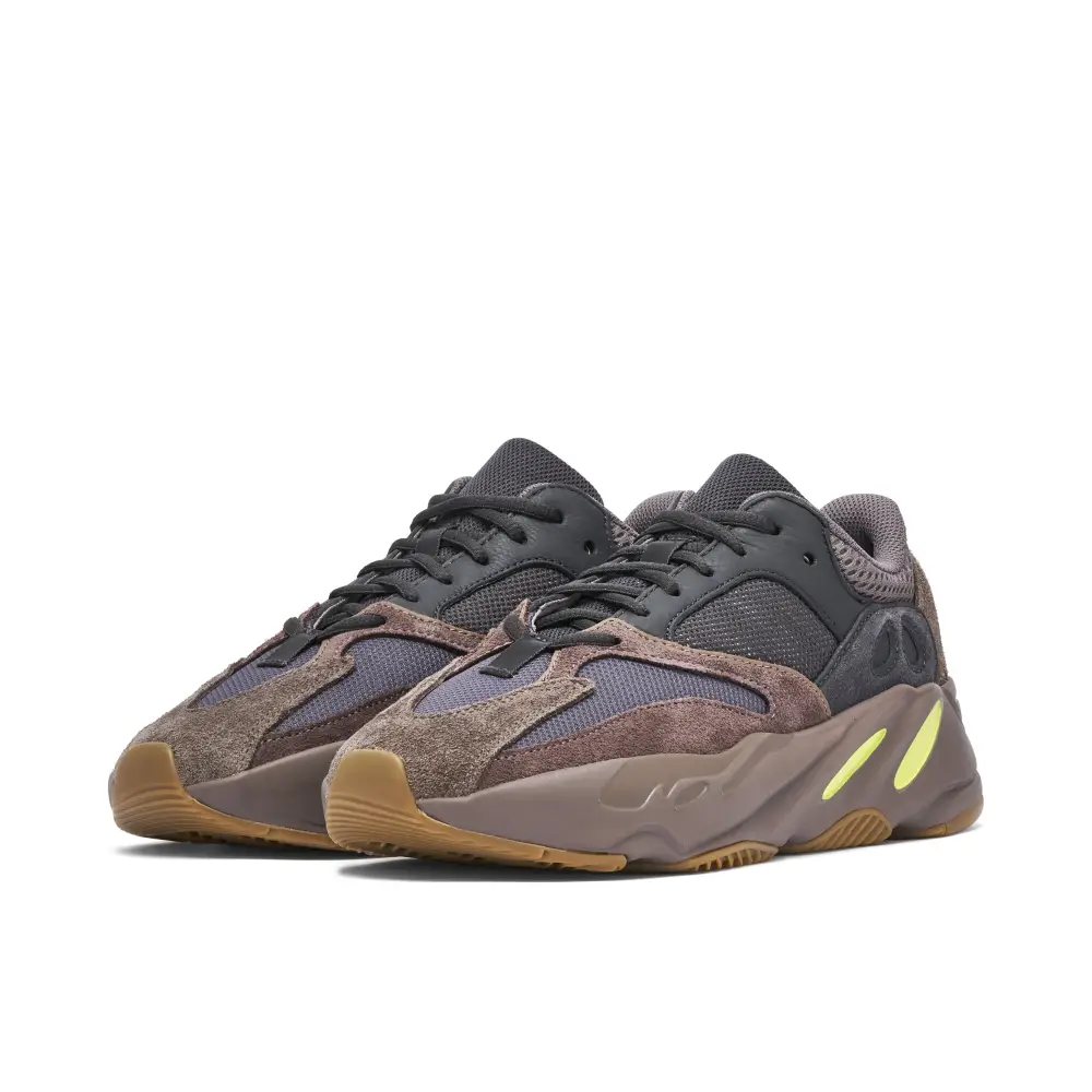 Yeezy Boost 700 Mauve 