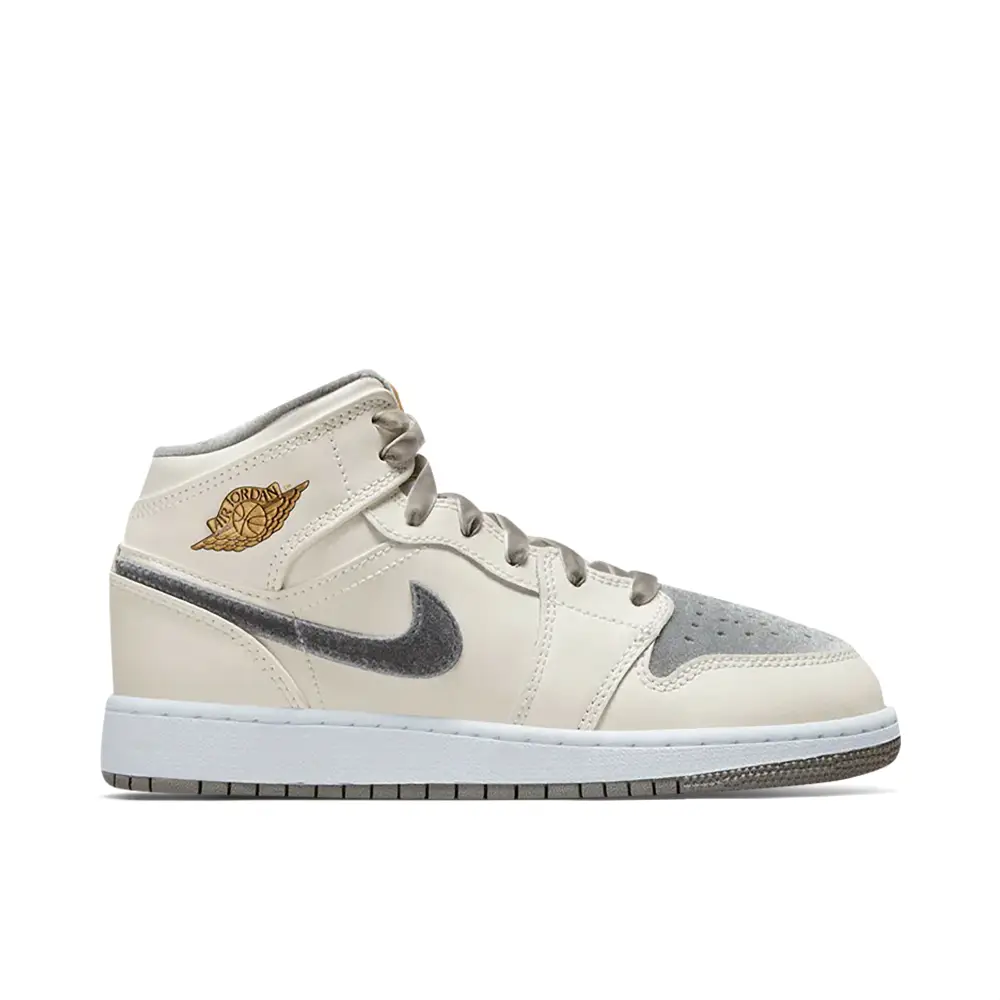 Air Jordan 1 Mid Velvet Toe GS