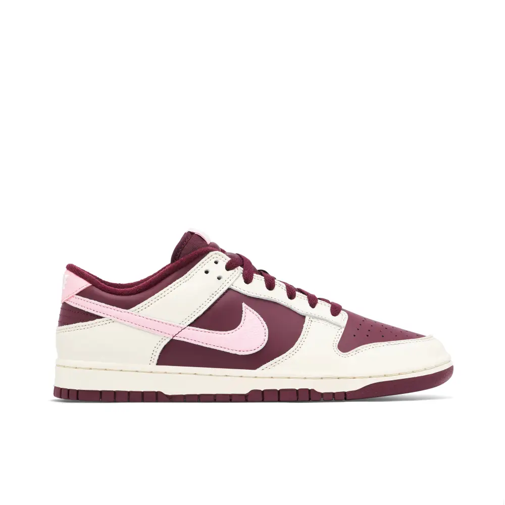 Nike Dunk Low Valentines Day (2023) 