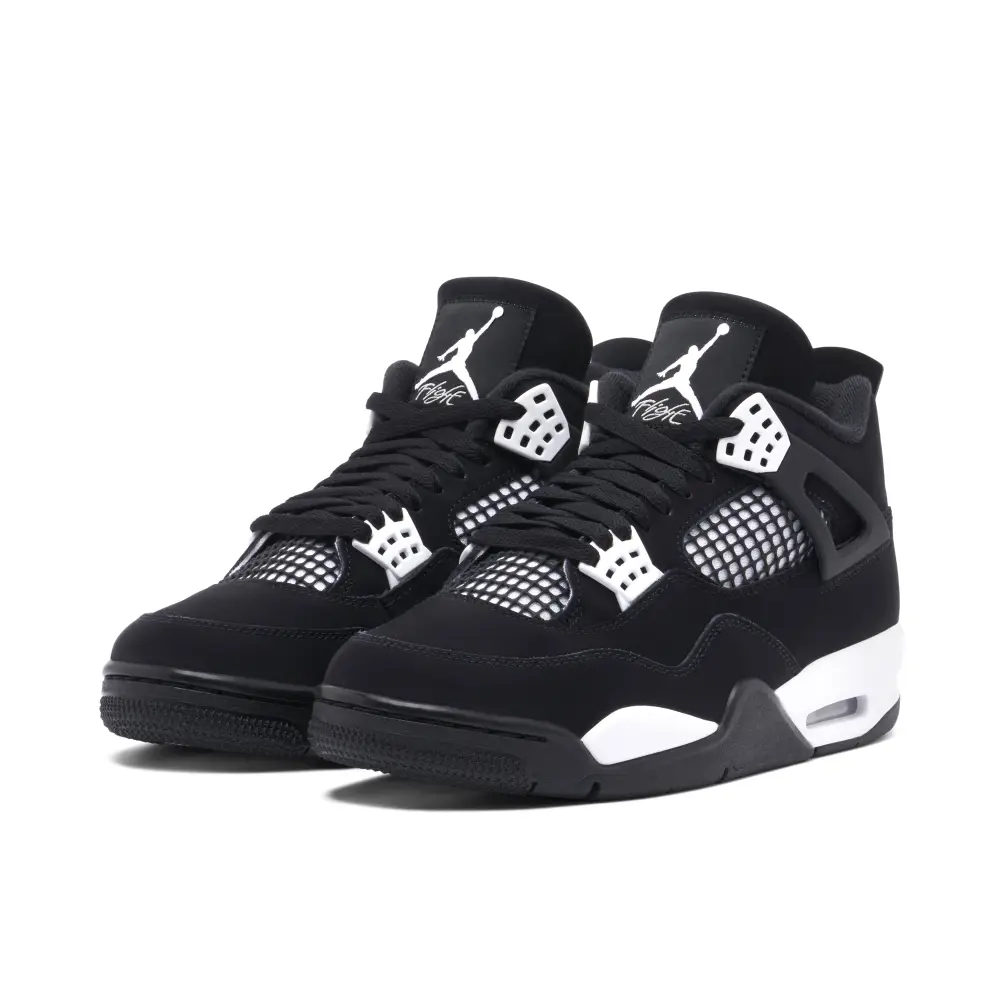 Air Jordan 4 White Thunder Retro 