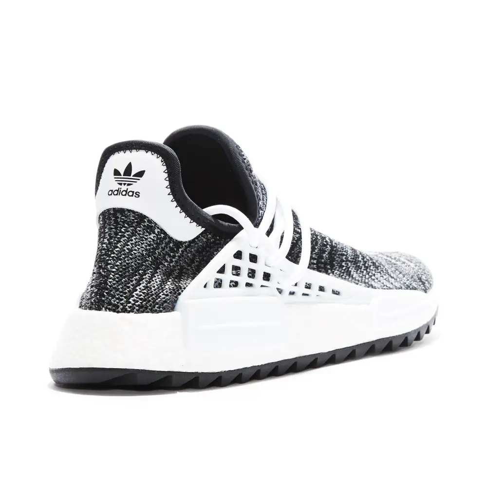 Pharrell x NMD TR Oreo 