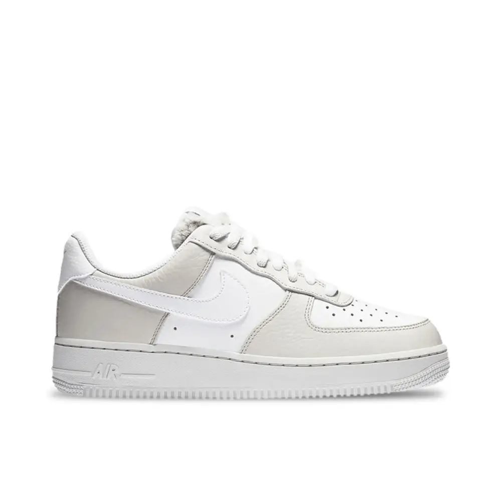 Nike Air Force 1 Light Bone 