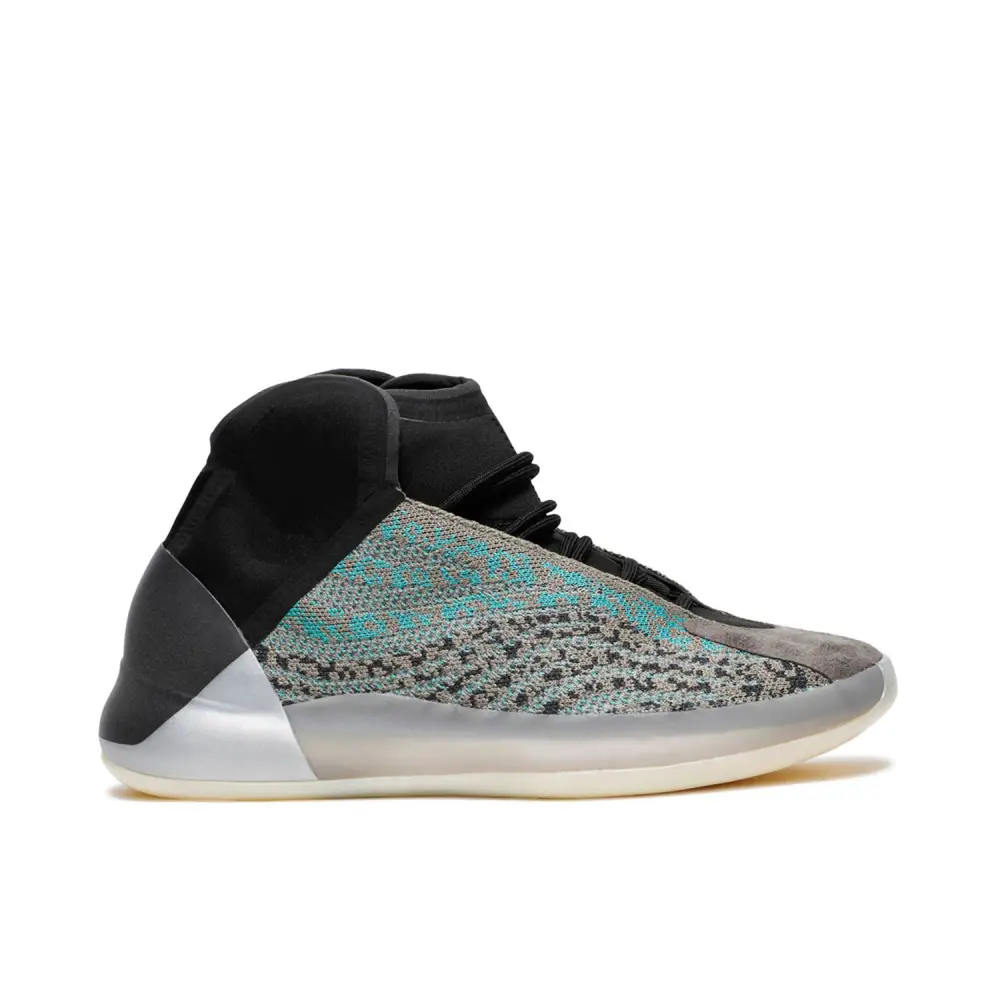 Yeezy QNTM Teal Blue 25995532