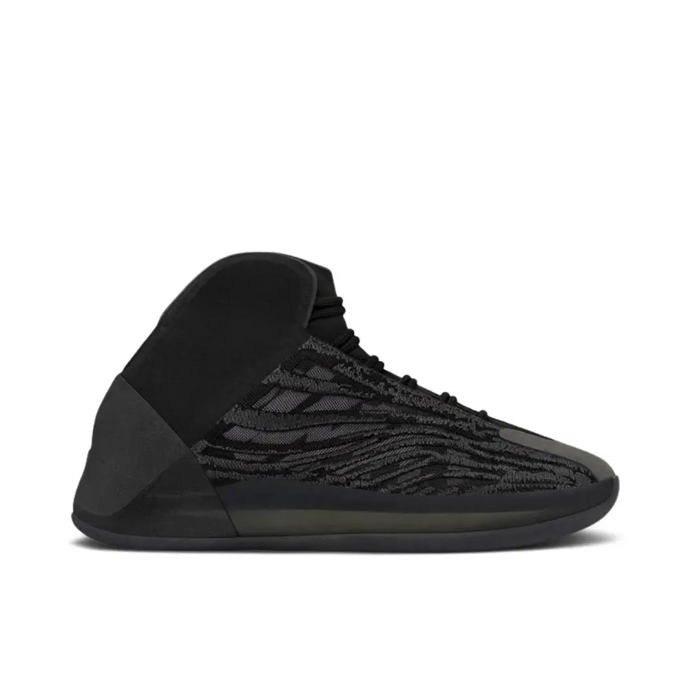 Yeezy QNTM Onyx 105703424