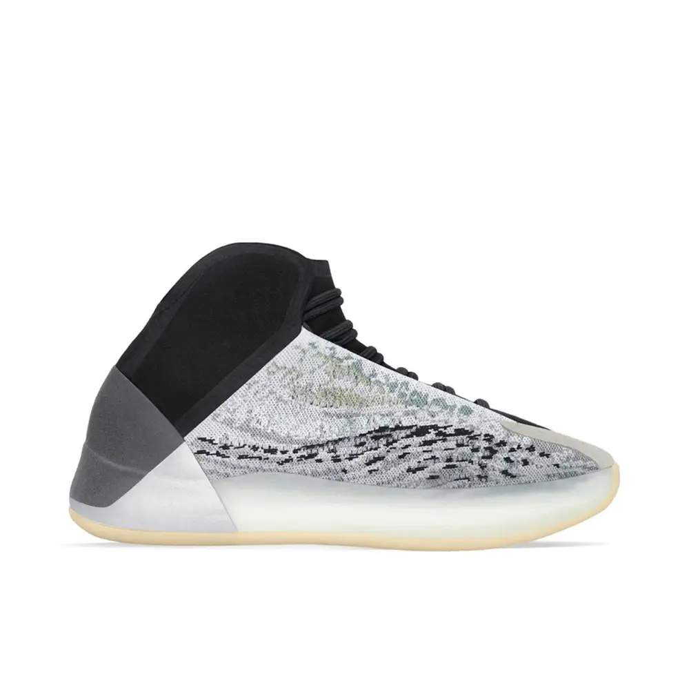 Yeezy QNTM Sea Teal 
