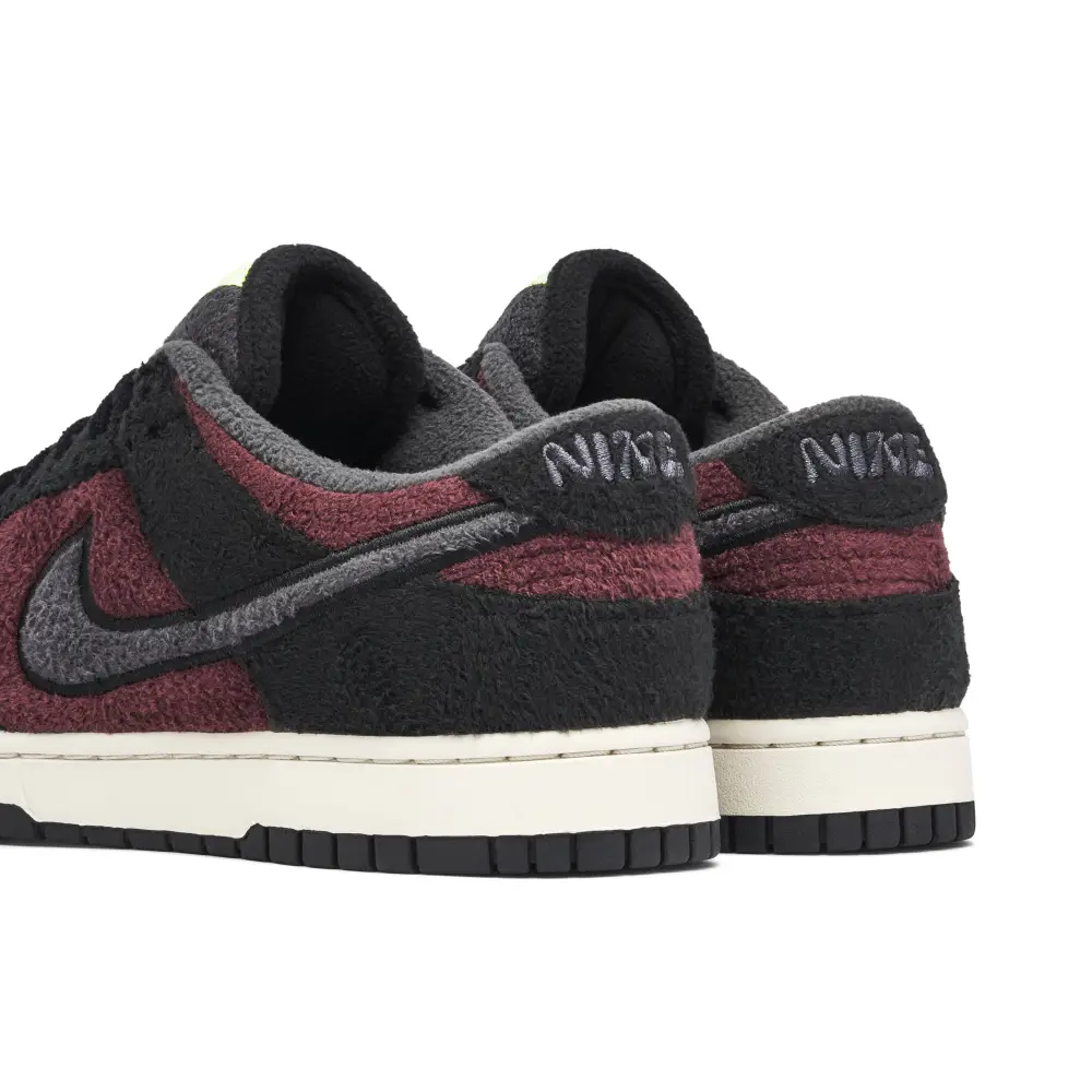 Nike Dunk Low Fleece Black Maroon 